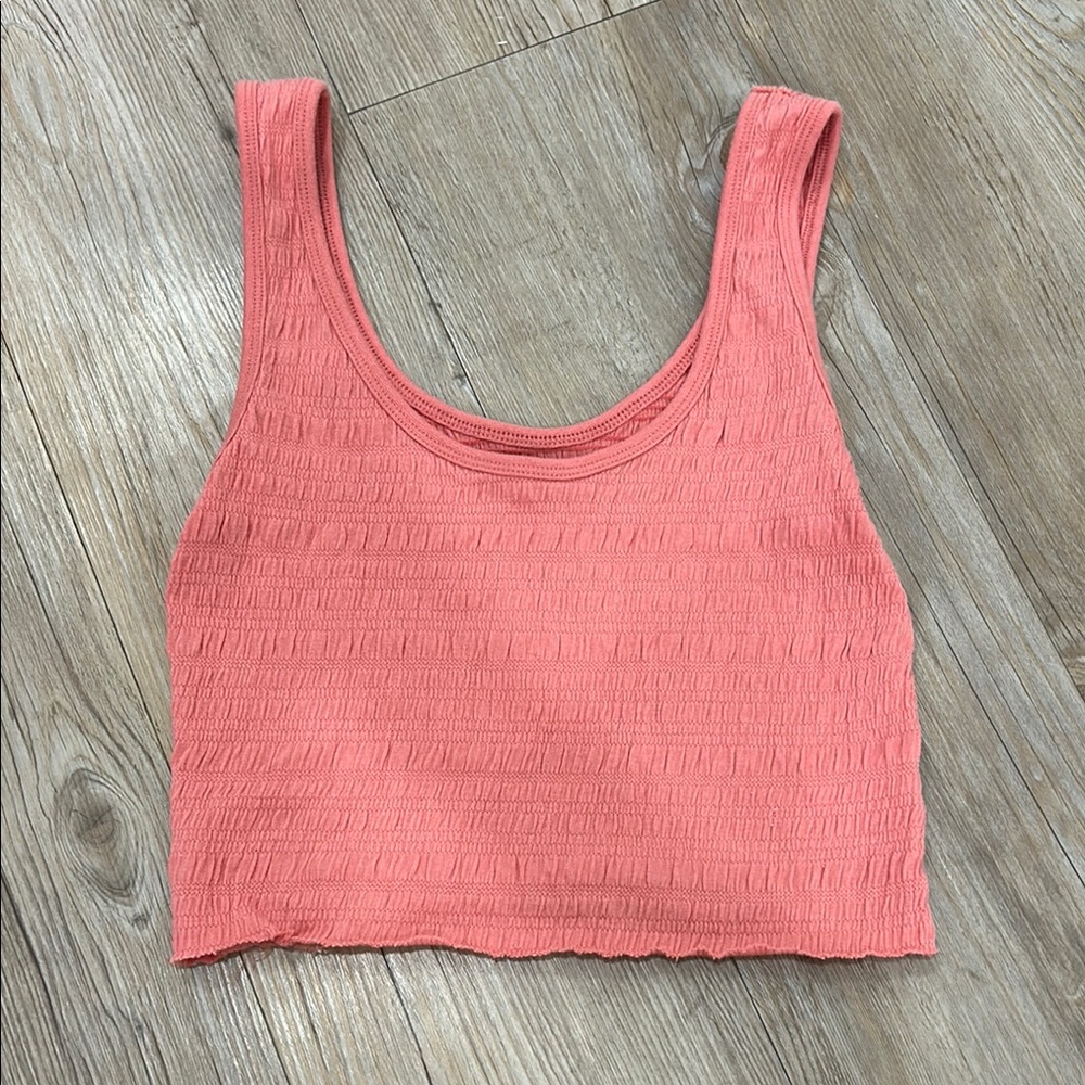 American Eagle Coral Textured Women's Top